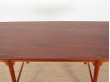 Table d'appoint scandinave en acajou.