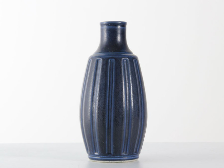 Céramique scandinave. Grand vase bleu.