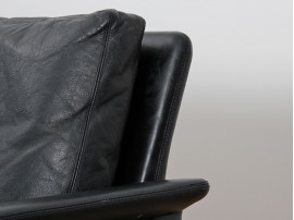 Easy leather chair model 500 E