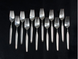 Scandinavian silver plated cutlery set for 12 people. Model Savoy. 84 pcs