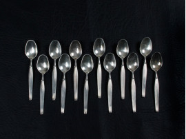 Scandinavian silver plated cutlery set for 12 people. Model Savoy. 84 pcs