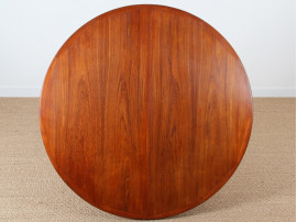 Scandinavian center dining table in teak 4/8 seats