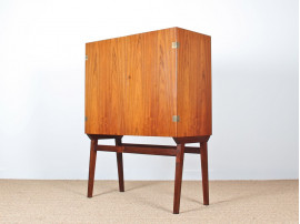 Scandinavian cabinet in Rio rosewood