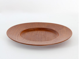 Serving dish in teak