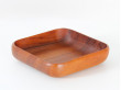 Square bowl in teak