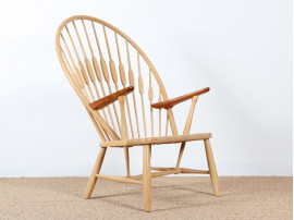 Fauteuil scandinave. Modèle Peacock.