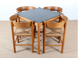 Set of dining table and 4 chairs, model FH4216 & FH4226