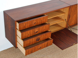 Wall cabinets in rosewood (3)