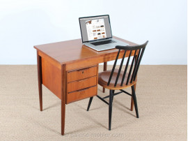 Petit bureau scandinave en teck