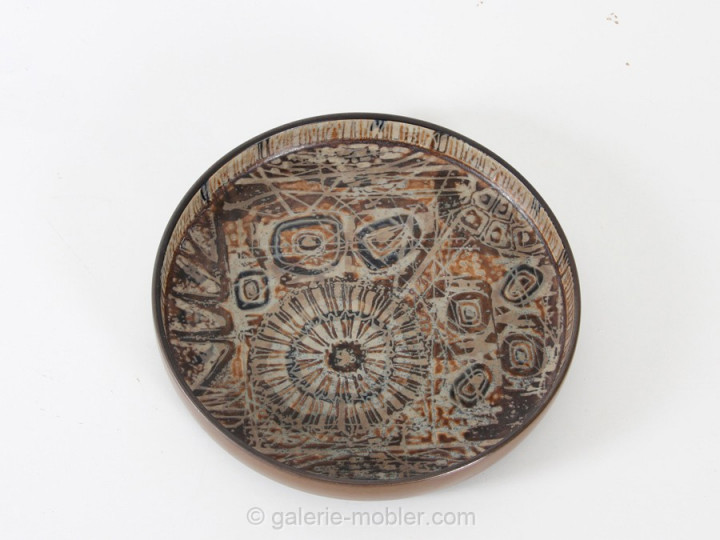 Stoneware round dish Royal Copenhagen, Baca 870/3726