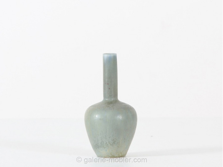 Céramique scandinave. Vase miniature modèle SVA