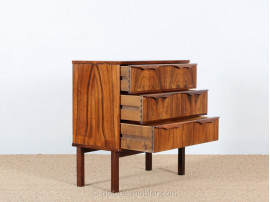 Petite commode scandinave en palissandre de Rio