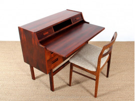 Chest of drawers or secretary in rosewood