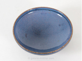 Scandinavian ceramics : enameled bowl in blue