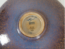 Scandinavian ceramics : enameled bowl in blue