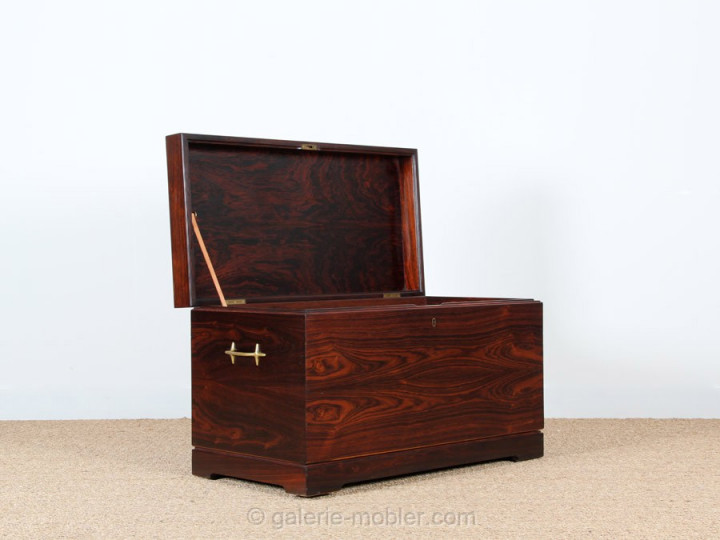 Rio rosewood bar chest (c.1970)