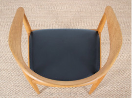 Fauteuil scandinave The Chair PP 503