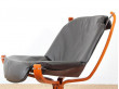 Falcon chair with ottoman