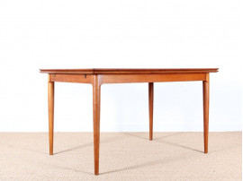 Table scandinave extensible en teck, 4 à 6 pers.