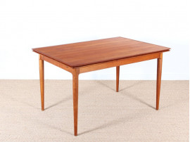 Table scandinave extensible en teck, 4 à 6 pers.