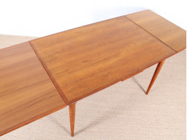 Table scandinave extensible en teck, 4 à 6 pers.