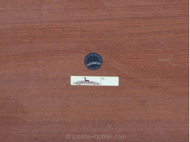 Coffee table / console in rosewood and ceramic tiles top