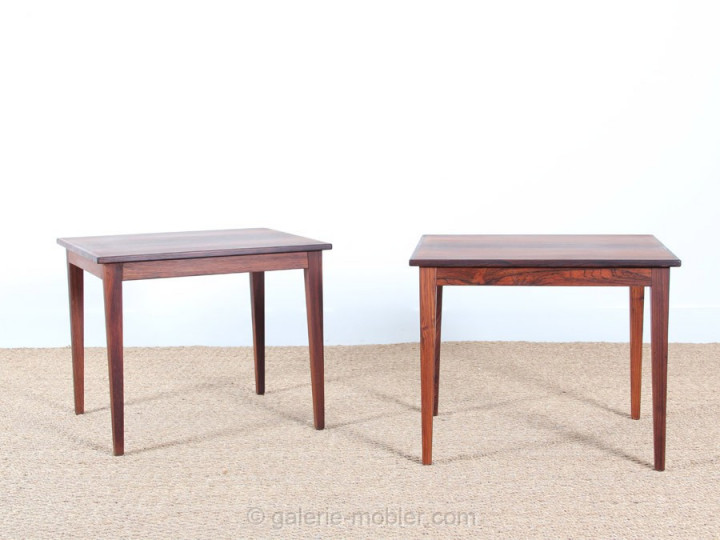 Pair of little coffee or occasional tables in Rio rosewood