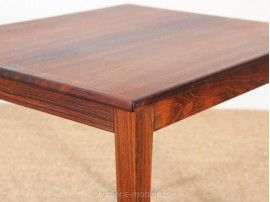 Pair of little coffee or occasional tables in Rio rosewood