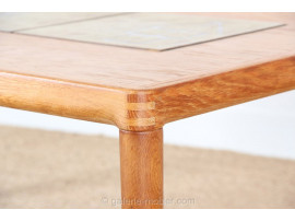 Coffee table in oak and ceramic