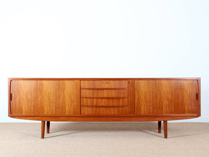 Long Scandinavian sideboard in teak