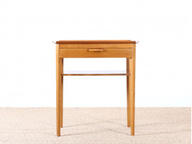 Little Scandinavian coffee or bedside table (1958)