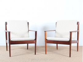 Pair of Scandinavian easy chairs in Rio rosewood, PJ56