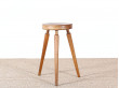 Tabouret haut scandinave à trois pieds