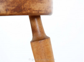 Scandinavian tripod bar stool 