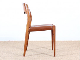 Mid modern set of 4 chairs in rosewood, model 71 by Niels Moller