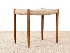 Mid-century modern stool in teak, model 80 A by Niels Møller. New édition