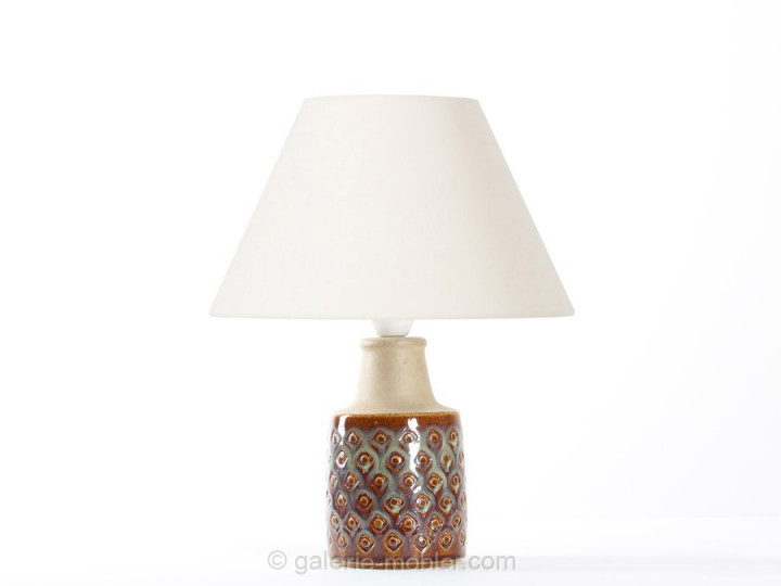 Scandinavian ceramic table lamp