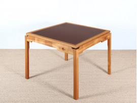 Scandinavian game table