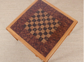 Scandinavian game table