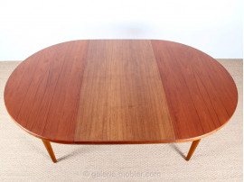 Scandinavian dining table in teak and oak (4/8 seats)