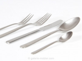 Grand Prix cutlery in matt steel. New edition