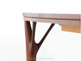 Scandinavian dining table in Rio rosewood 8/12 seats.