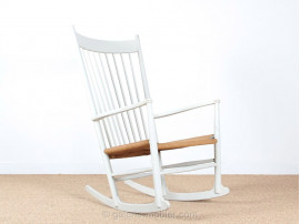 Scandinavian Rocking chair J16 by Hans J. Wegner