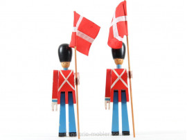 2 porteurs de drapeau