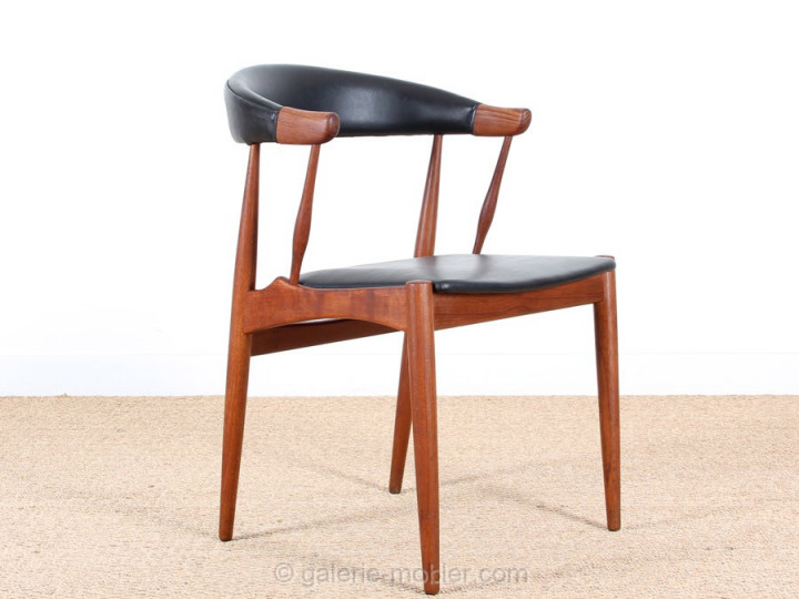 Scandinavian desk armchair in teak and black leatherette