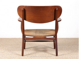 Scandinavian oak armchair CH-22, designed by Hans J. Wegner 