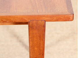 Scandinavian extendable dining table in teak 4/8 seats