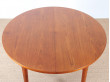 table de repas scandinave ronde en teck Henning Kjaernulf