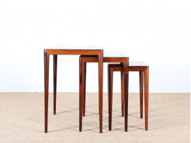 Set of scandinavian nesting tables in rosewood