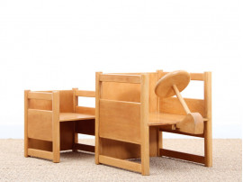 Ensemble modulable multifonctionnel table et chaises pour enfant de Kay bojesen design scandinave